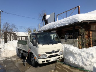 社長雪おろし中